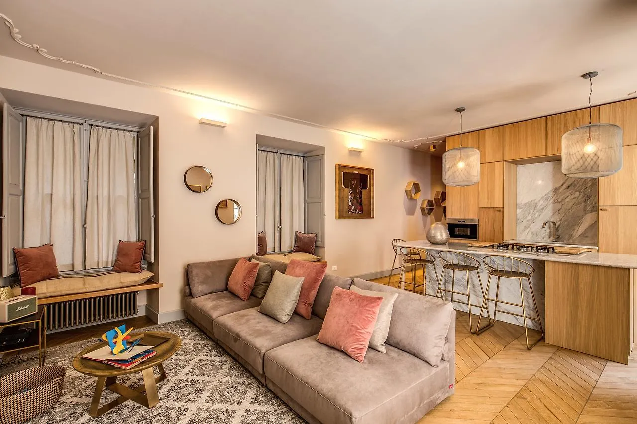 Decharme Apartment With Terrace In Monti ローマ