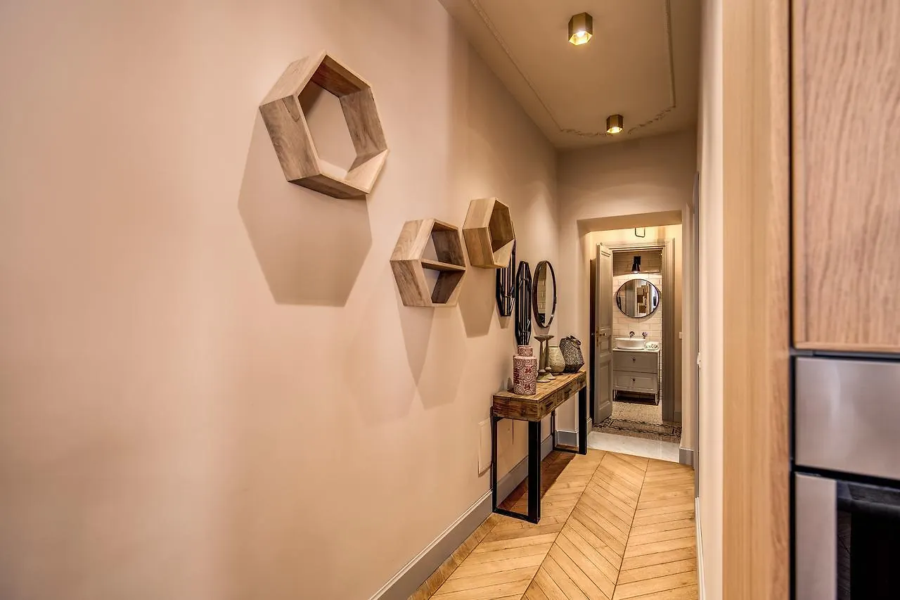 Decharme Apartment With Terrace In Monti ローマ