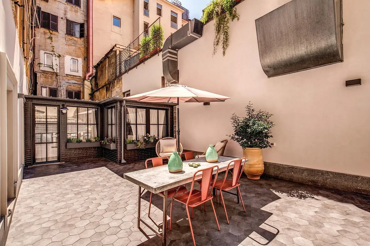 Decharme Apartment With Terrace In Monti Rome